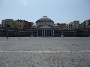 The enormous Piazza del Plebiscito
